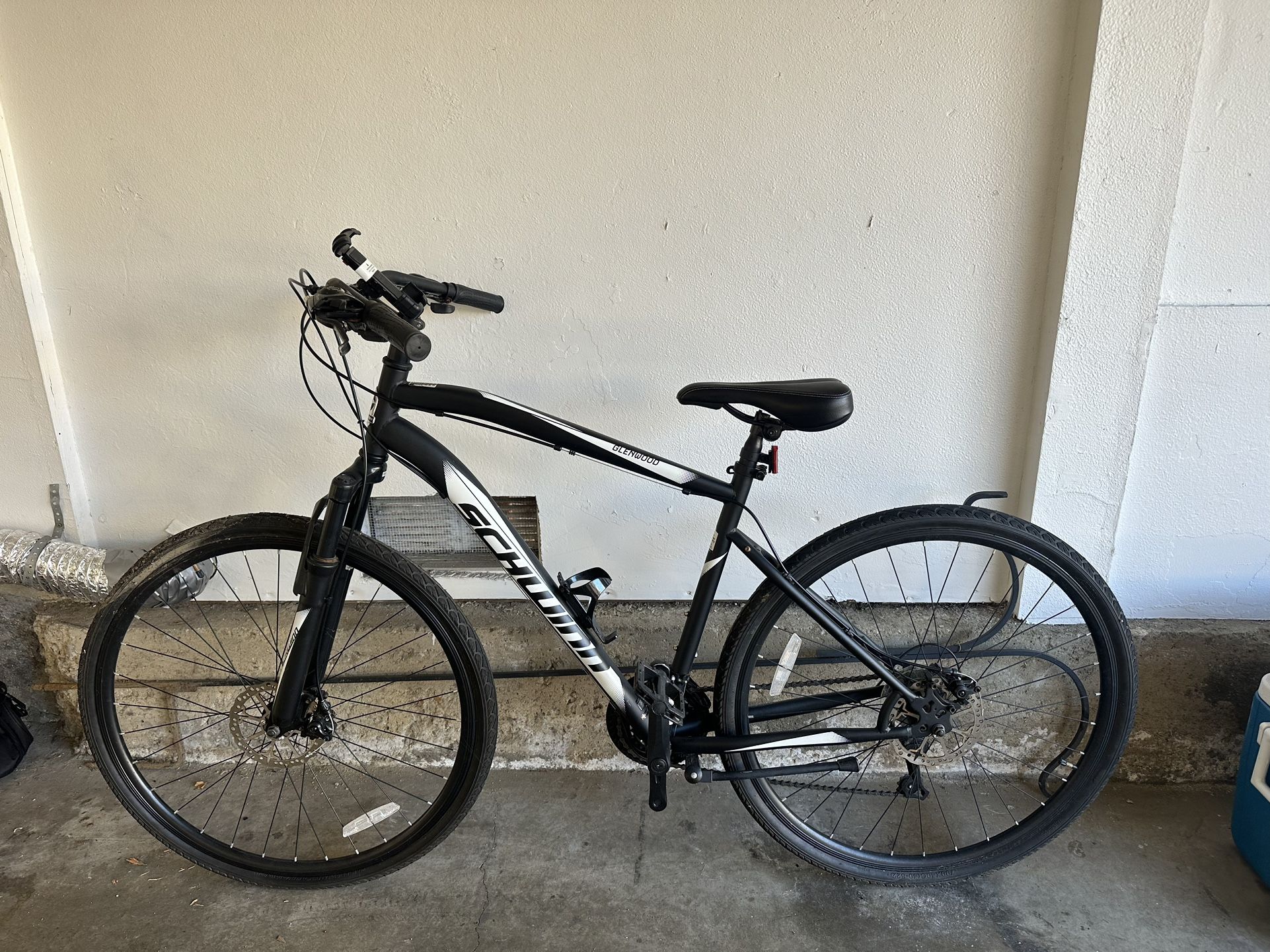24 Schwinn Bike 24 Schwinn Bike