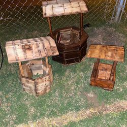 Farm House Wishing Well Planter Boxes $60 OBO