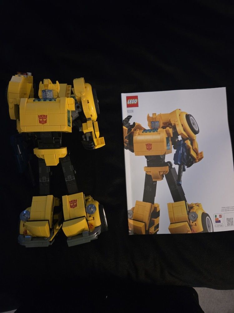 Lego Bubble Bee Car/ Transforming Figure