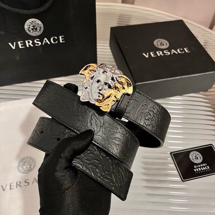 Versace Men’s Belt With Box New