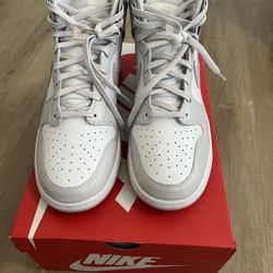 Nike Dunk Hi 