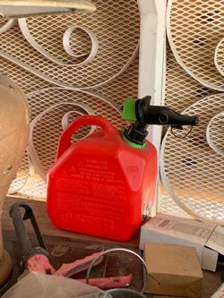 2 Gallon Gas Can Canister