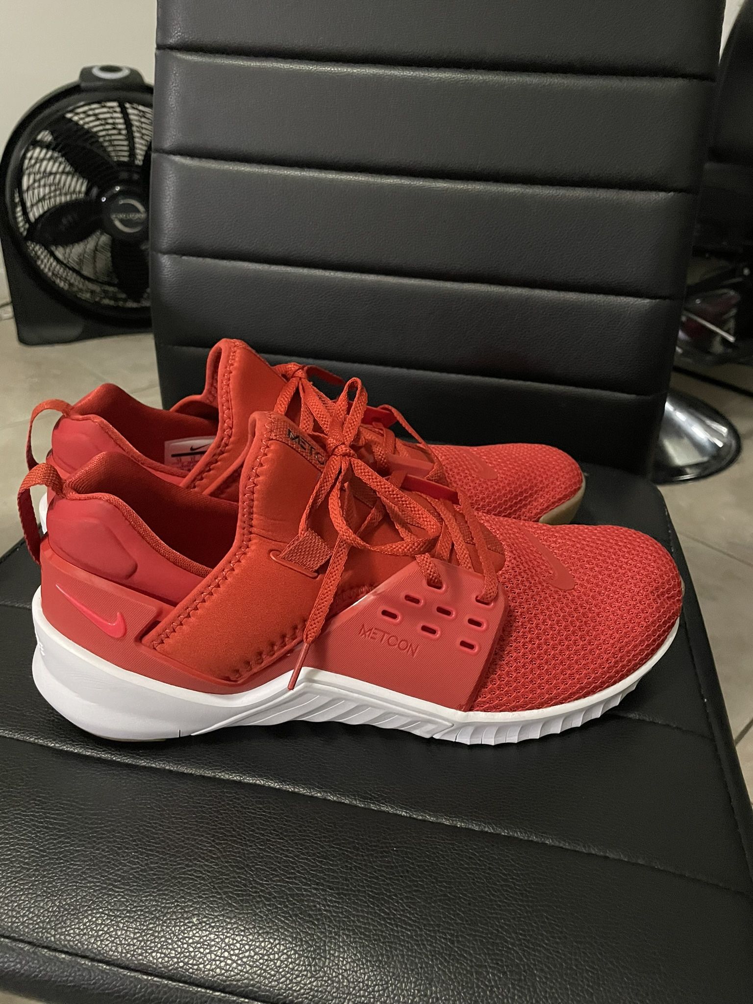 Nike Men’s Size 12