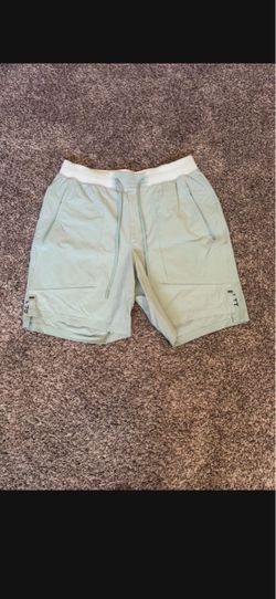 Lululemon Brand Shorts Men Size Medium