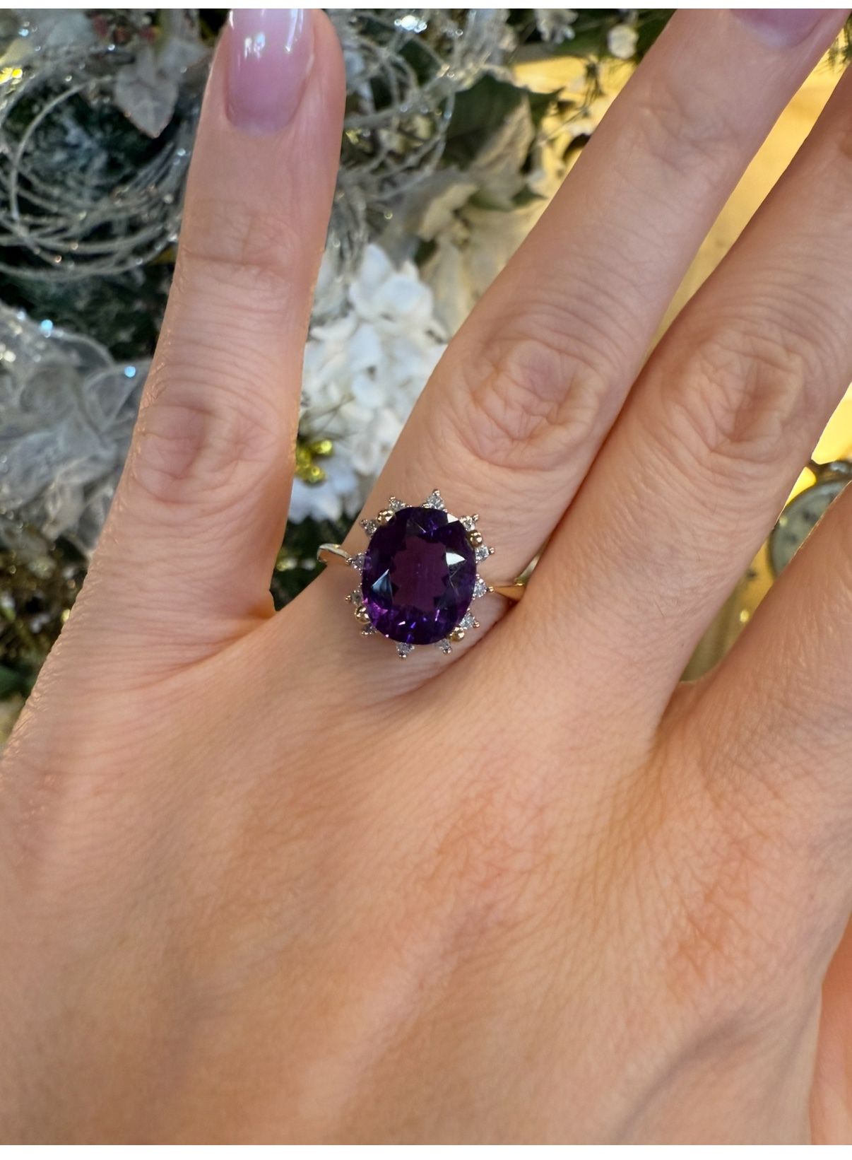 14K Gold Amethysts And Natural Diamonds Ring