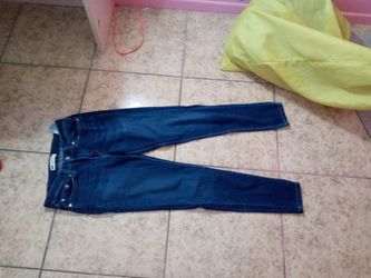 Size 3 Skinny Jeans