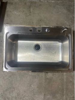 American Standard 33” Stainless Steel Kitchen Sink – 9” Deep – $50 OBO