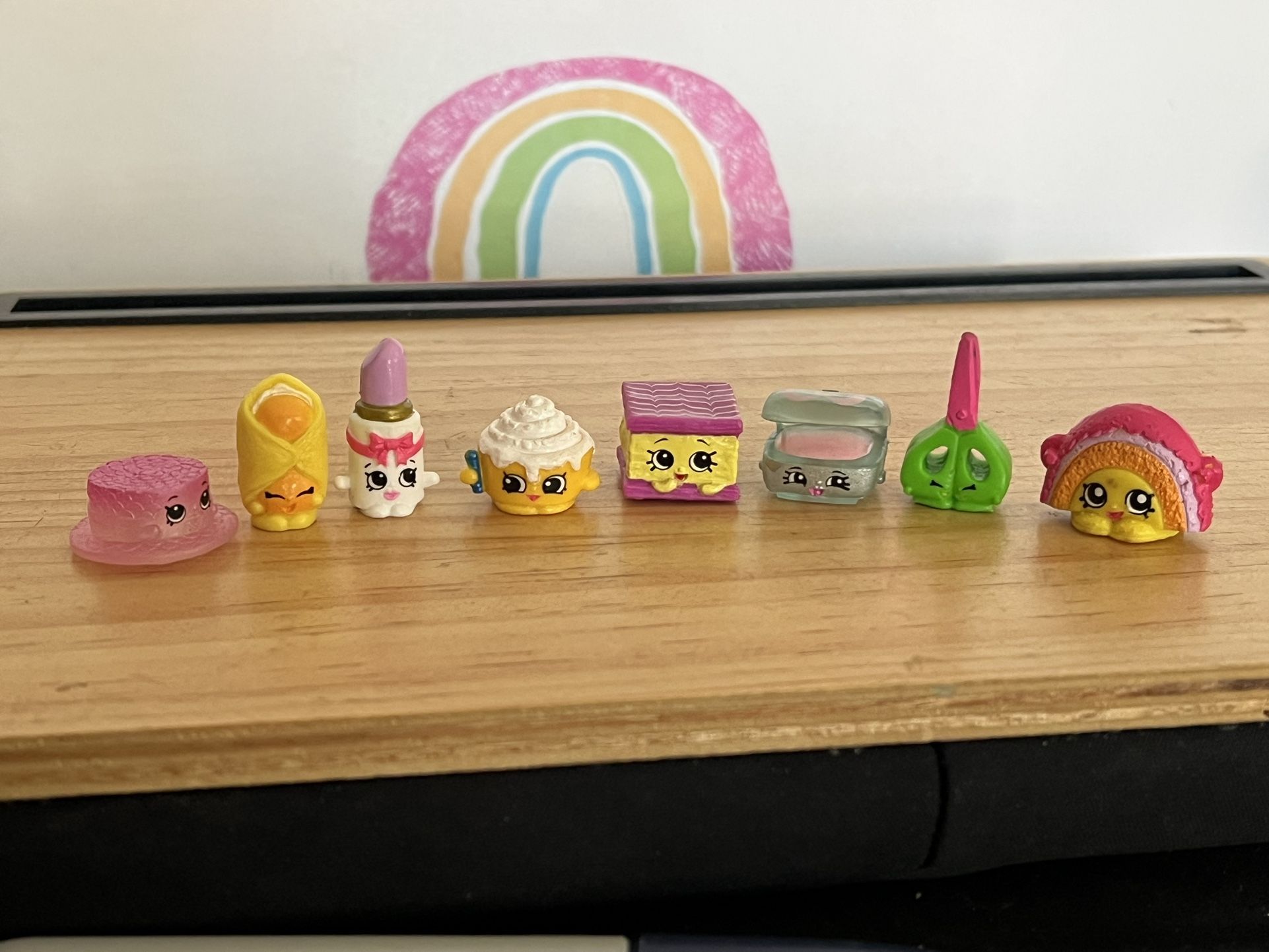 SHOPKINS BAG OF 8 for $5