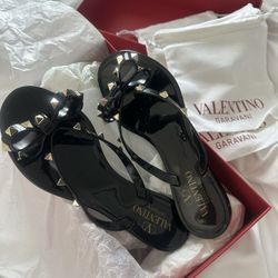 Authentic Valentino Flats - Never Been Worn 
