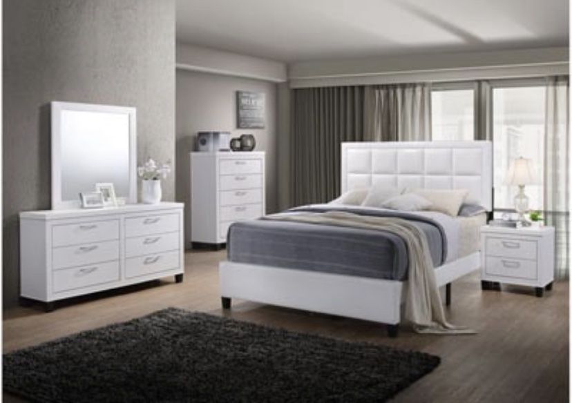 Queen Bedroom Set - All Come In Box 📦 - Free Delivery 🚚 Today To Reasonable Distance