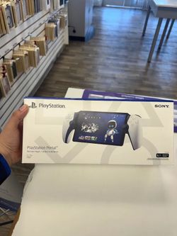 Sony - PlayStation Portal Remote Player - White (Brand New)| $5 Down | Payment Plans Available