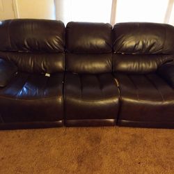 Electric Reclining Sofa. Leather Like