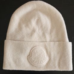 MONCLER BEANIE 100% AUTHENTIC 