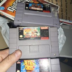 3 authentic super Nintendo games.
Romance of the three kingdoms 2
Super Alfred chicken.
Disney's Goof troop.
All working perfectly.