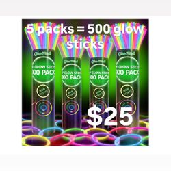 5 Packs Of 100 Each Pack Of Glow Stick  
