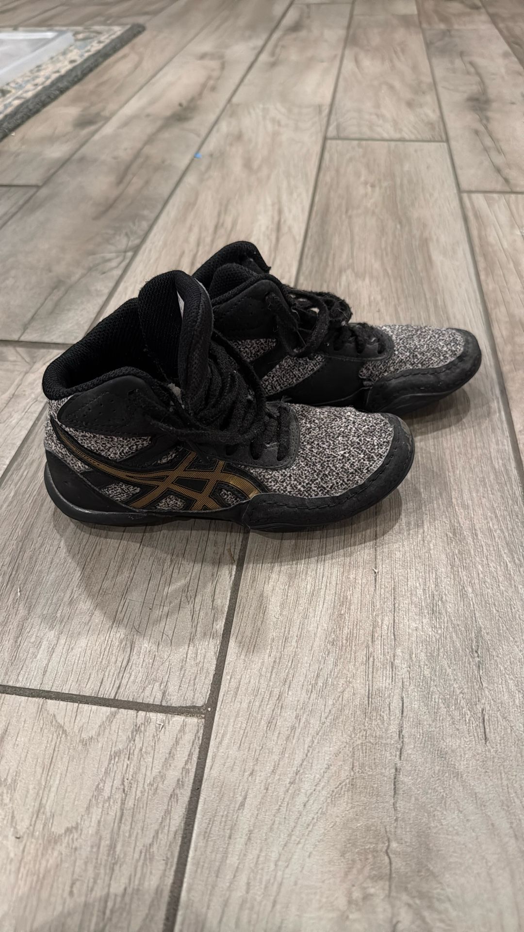 Asics Wrestling Shoes