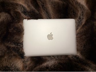 13” MacBook Air 2015 Excellent Condition