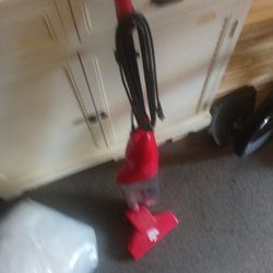 Dirt Devil Vacuum 