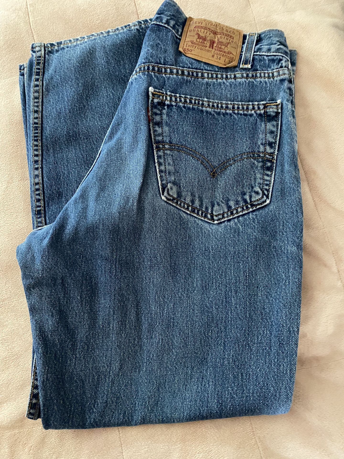 MEN’S LEVI’S