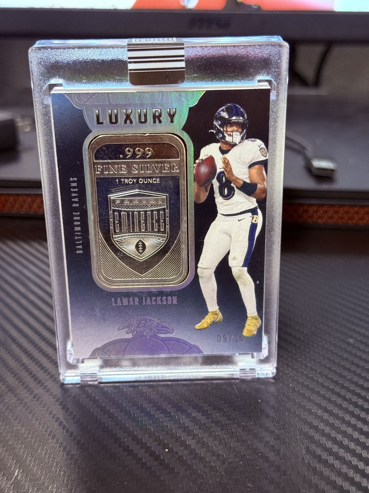 2021 Panini Eminence Luxury Lamar Jackson