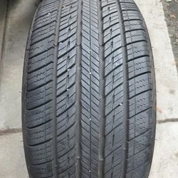 Llanta 235/40R19 UNIROYAL $30 DOLARES CON INSTALACIÓN Y BALANCEO $45 DOLARES