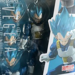 SH.   FIGUARTS.      VEGETA.      GOD