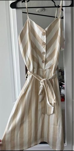 Women’s dresses