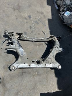 TESLA MOTOR AND CROSSMEMBER 17-23 DRIVE UNITS AND REAR SUBFRAME