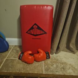 Gloves and Kick Mat