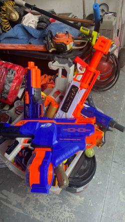 Nerf Guns - everything in bin for $40