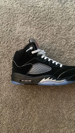 Air Jordan 5 Black Metallic Silver Sneaker