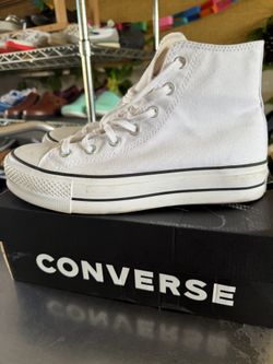 Women’s High Top Converse Platform White