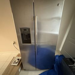 GE® 25.3 Cu. Ft. Side-By-Side Refrigerator