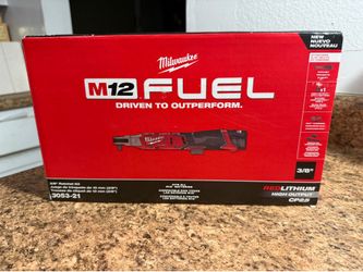 Milwaukee 3053-21 M12 FUEL 12V 3/8" Cordless Li-Ion Ratchet Kit