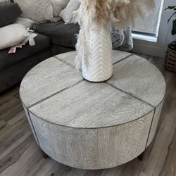 Z Gallery Coffee Table 