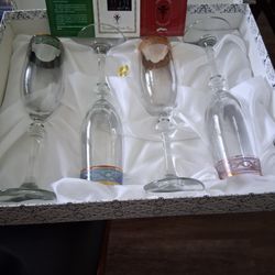 Champagne Glasses Set