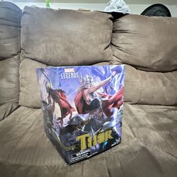 Marvel Legends 2017 SDCC The Mighty Thor Set
