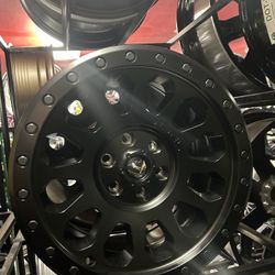 Fuel “Vector” Wheels