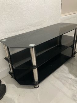 Entertainment center