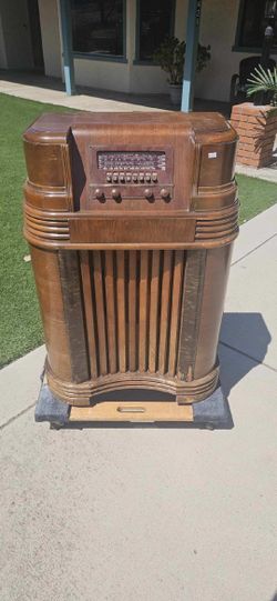 Philco Radio Console 1942