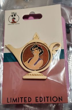 DEC Aladdin Jafar Good vs Evil Spinner pinLE 250