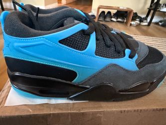 Jordan Stadium 90 Black and Blue Sneakers. 6.5Y