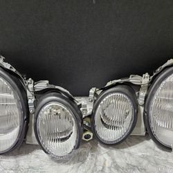Mercedes Benz Headlight