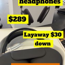 Apple Headphone $289 Or Layaway For $30  (1015 Summit Ave Greensboro) 