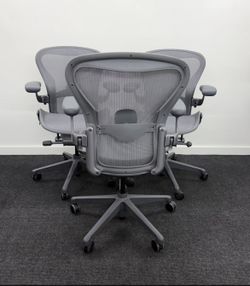 HERMAN MILLER REMASTERED AERON SIZE B LIKE NEW CARBON FINISH WITH ADJUSTABLE ARM & ADJUSTABLE LUMBAR $799 EACH
