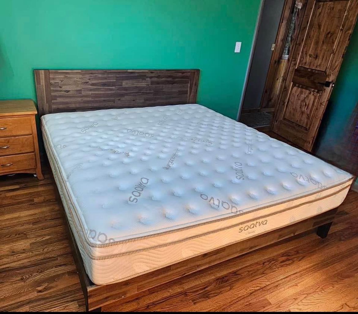 Saatva Classic 14.5 Inch King Mattress (Plush)