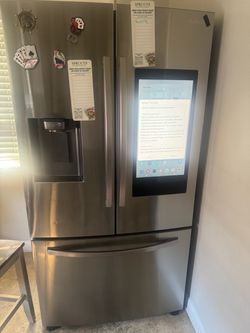 Samsung fridge with screen