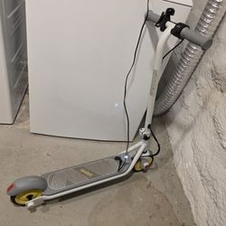 Segway Ninebot C8 Kids Electric Kick Scooter