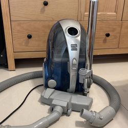 Kenmore Pet Friendly Vacuum 