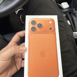 iPhone 17 pro max 2TB